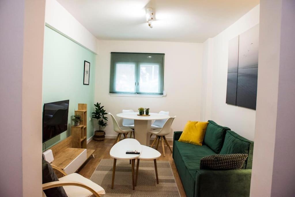 Newly Renovated-City Center Apartment 雅典 外观 照片