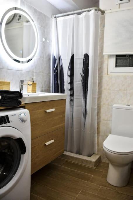 Newly Renovated-City Center Apartment 雅典 外观 照片